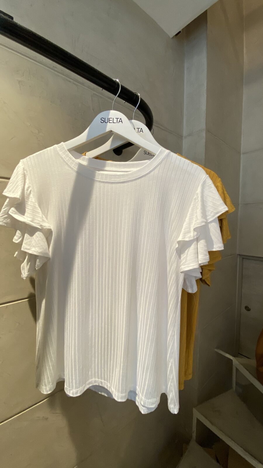Remera volado Blanca - Imagen 2