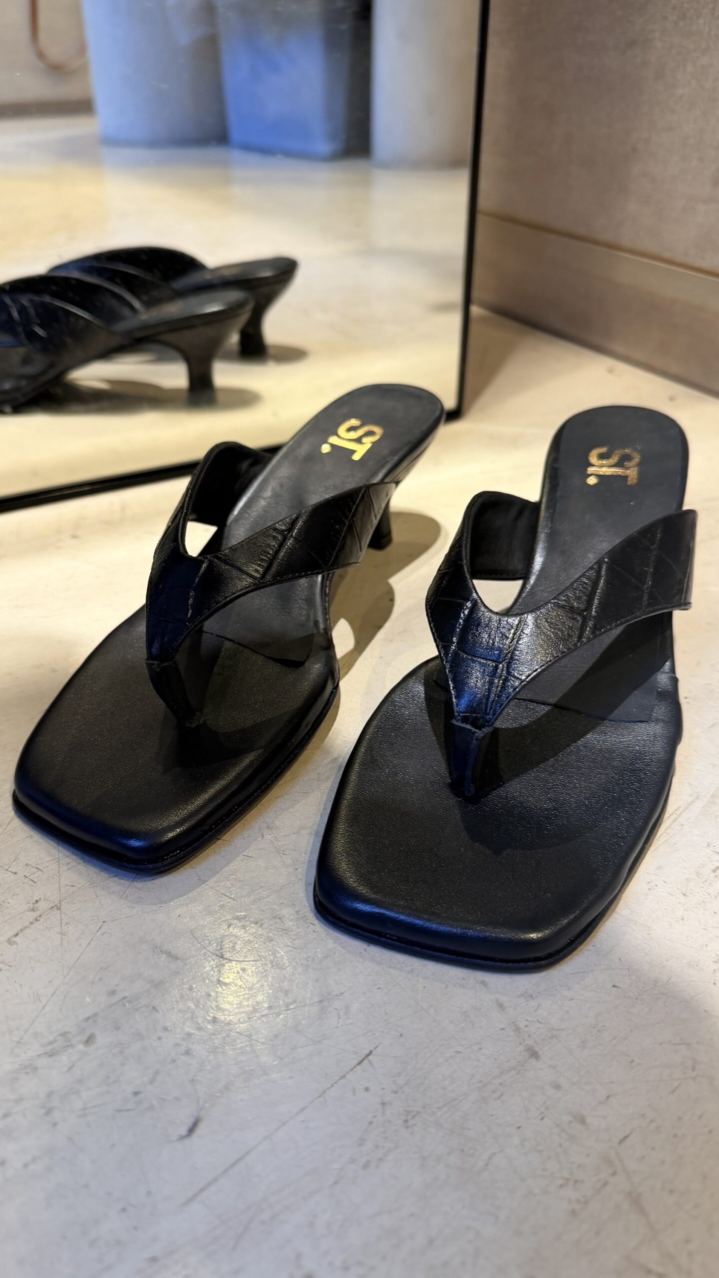 Sandalias Carola Croc - Imagen 4